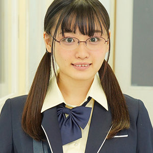 ウララ【鉄人2号さん】 花音うらら